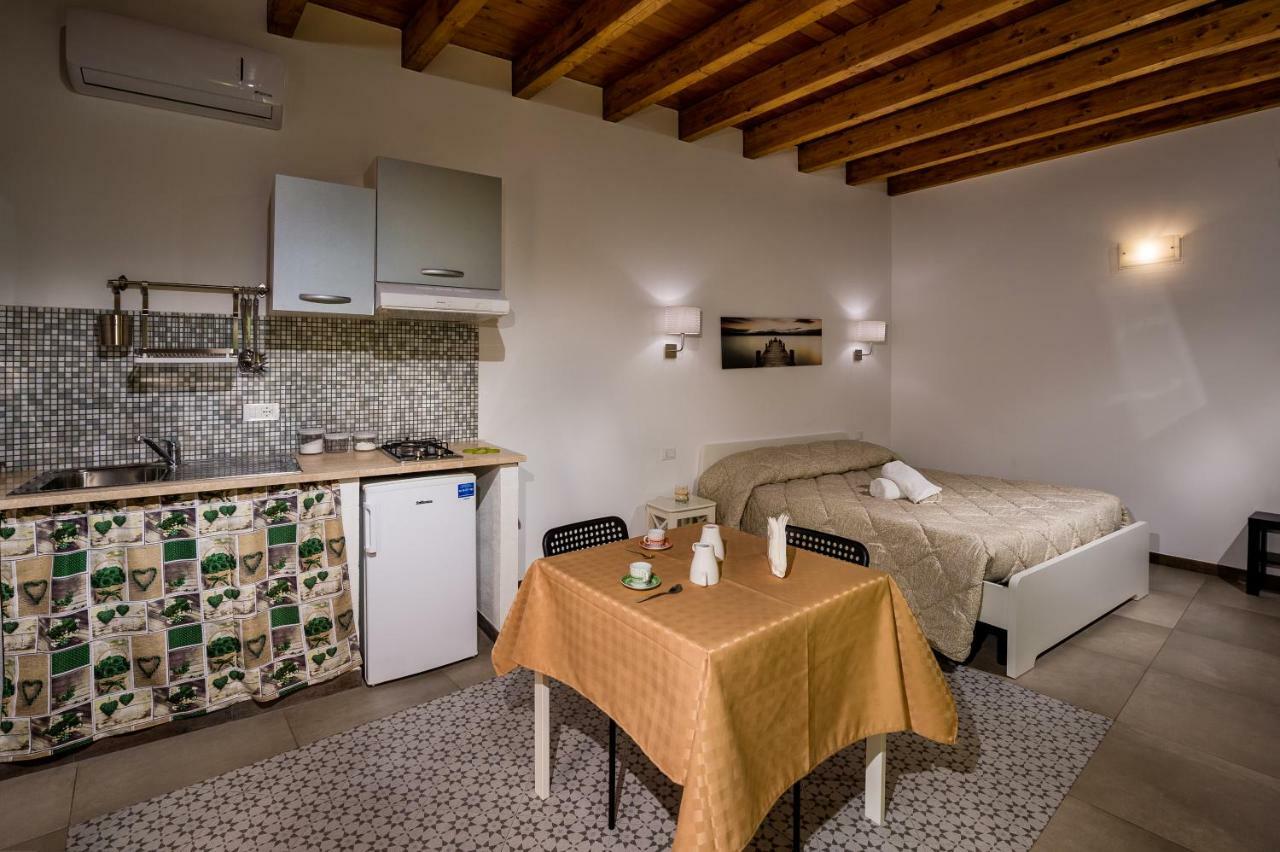 Апартаменты Il Cortile Кастелламмаре-дель-Голфо Экстерьер фото